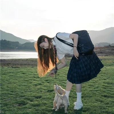 萝拉